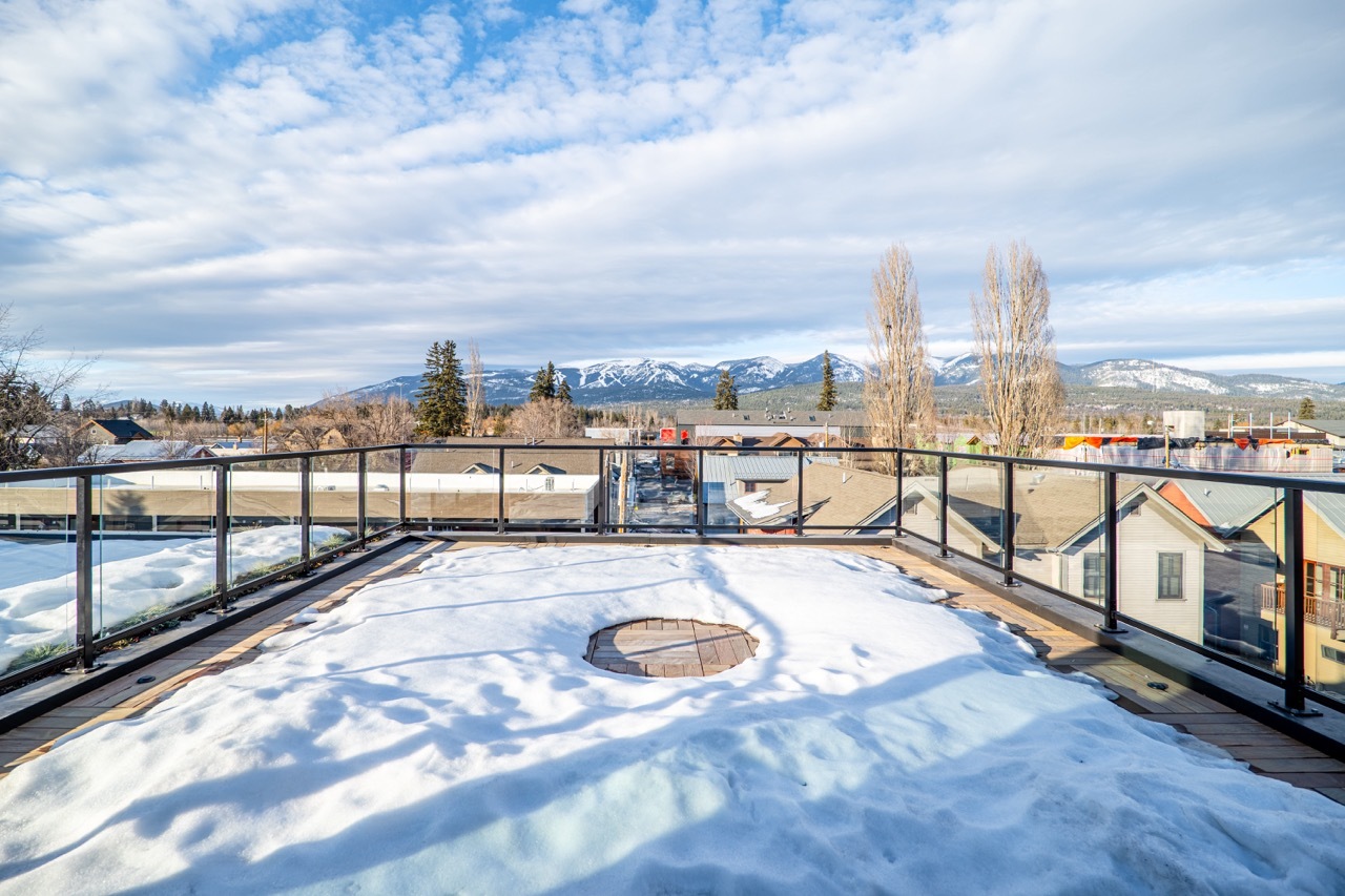 Property Photo: 220 E Second Street 204 MT 59937