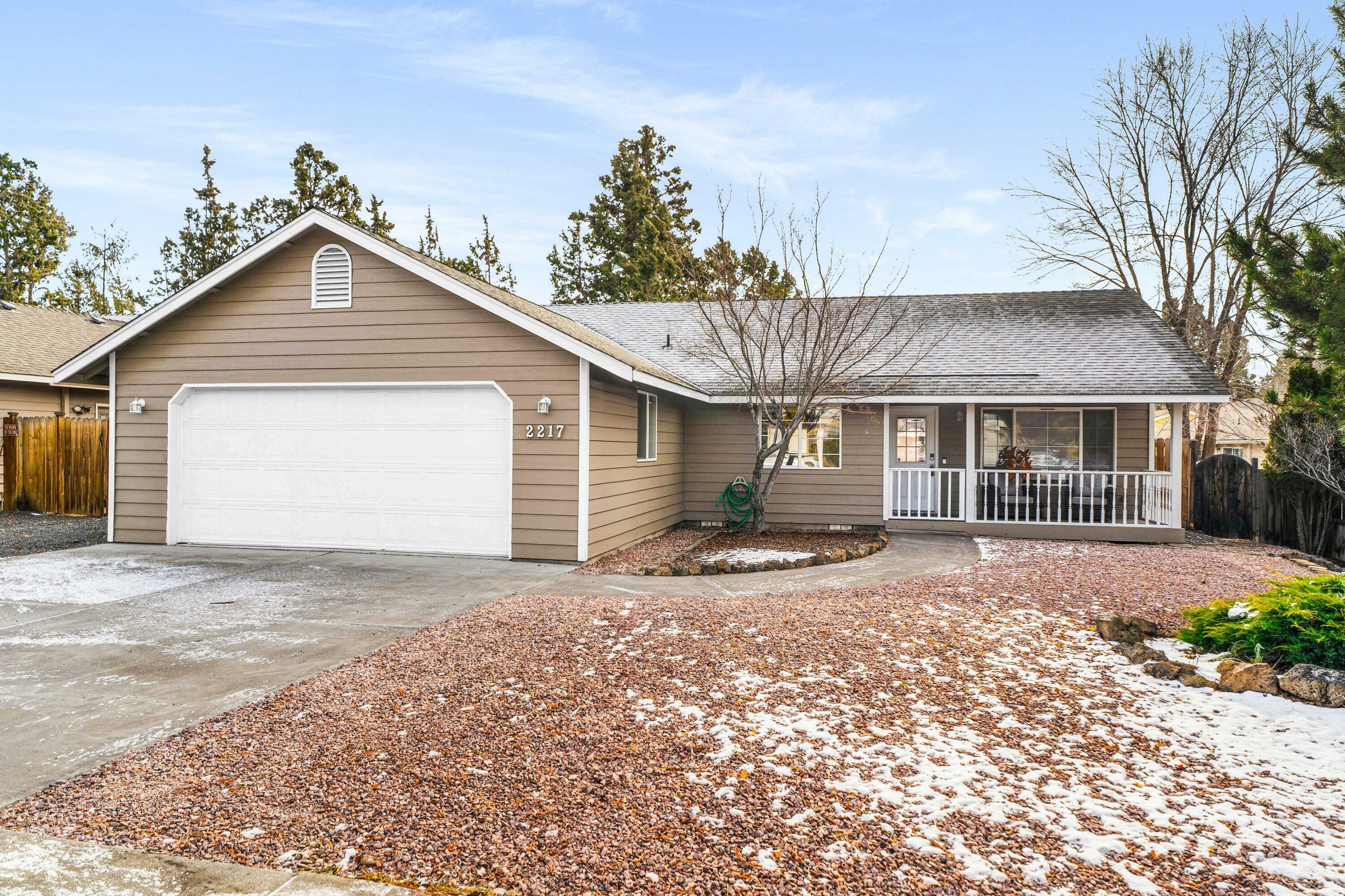 Property Photo: 2217 NE Wells Acres Road OR 97701
