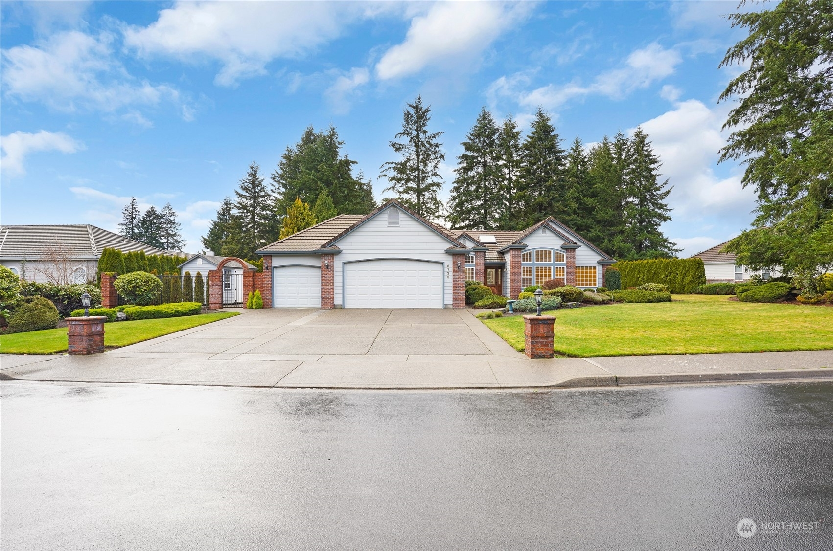 Property Photo:  6733  Troon Lane  SE  WA 98501 