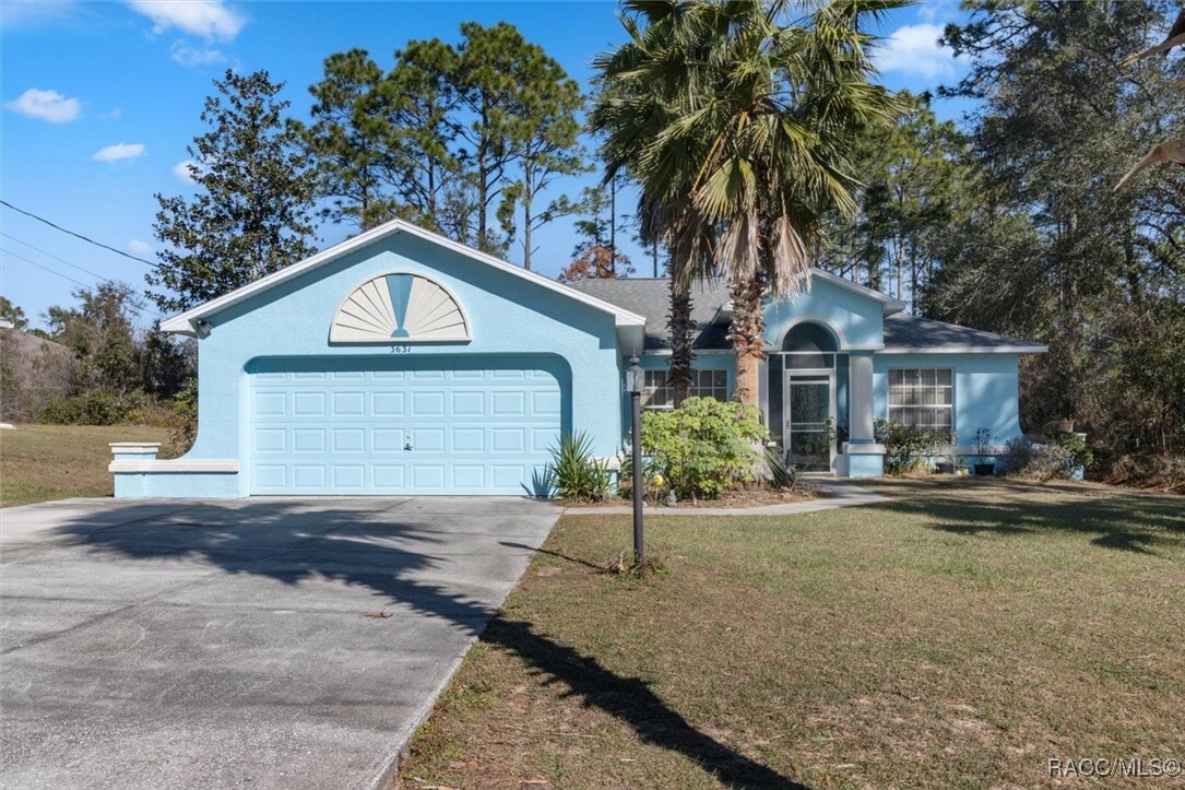 Property Photo: 3631 W Burgandy Drive FL 34433