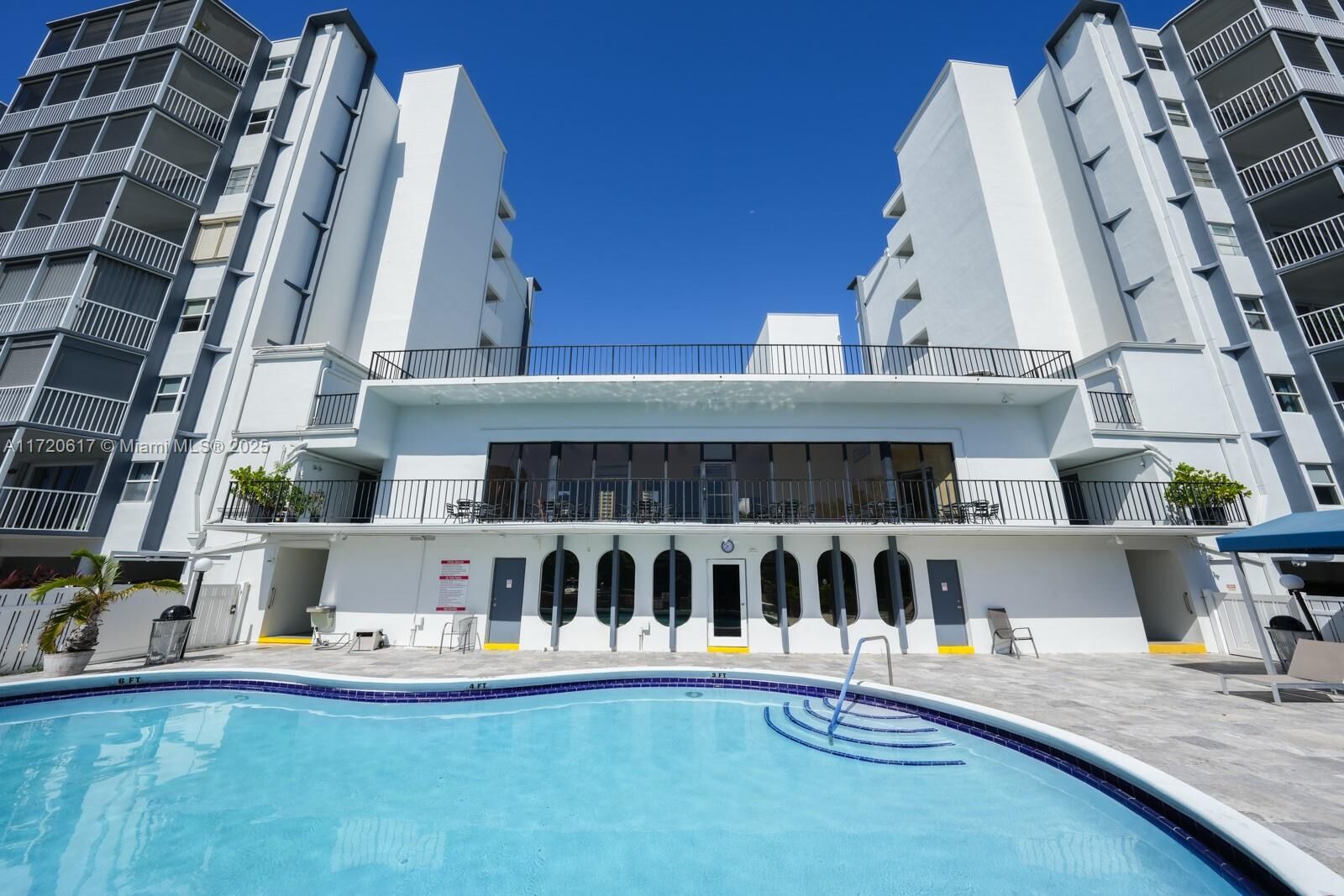 Property Photo: 200 Diplomat Pkwy 827 FL 33009