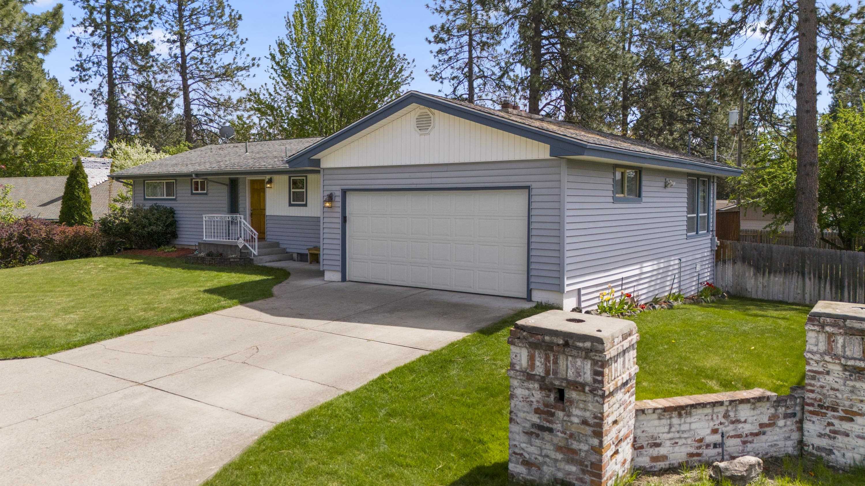 Property Photo:  13502 E 27th Ave  WA 99216 