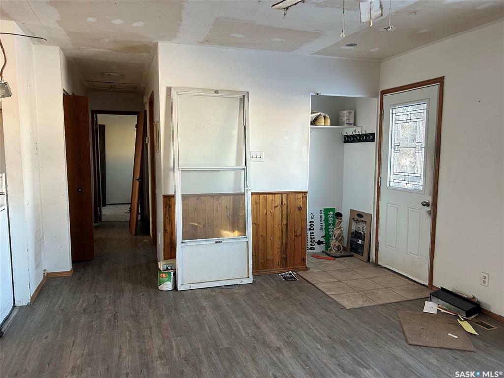 Property Photo:  1511 Glendale Street  SK S6H 7B3 