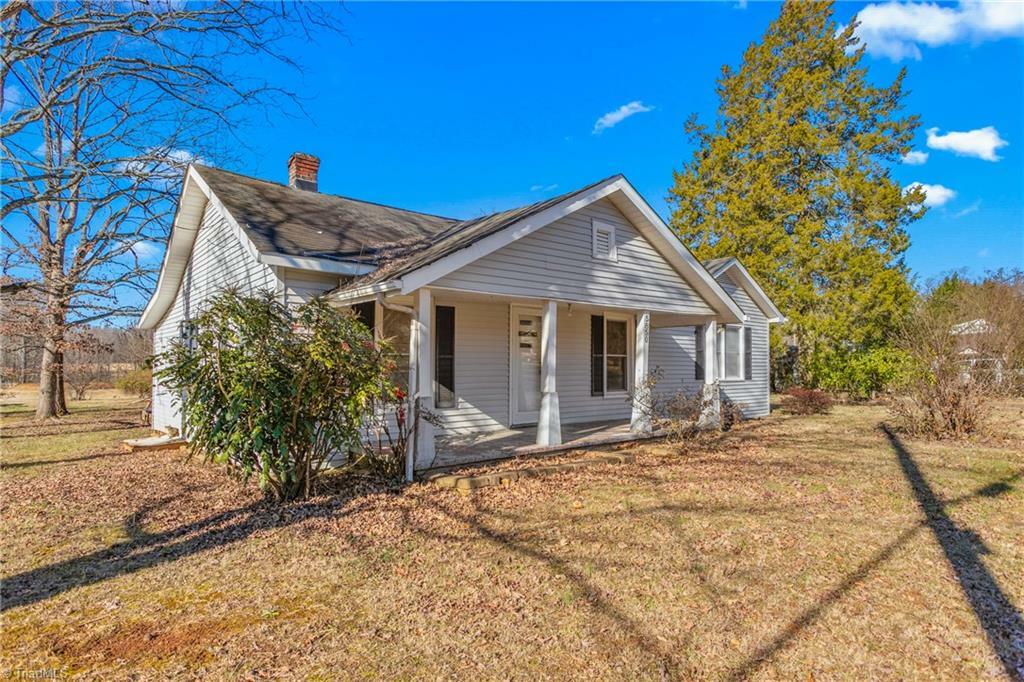 Property Photo:  5850 Old Rural Hall Road  NC 27105 