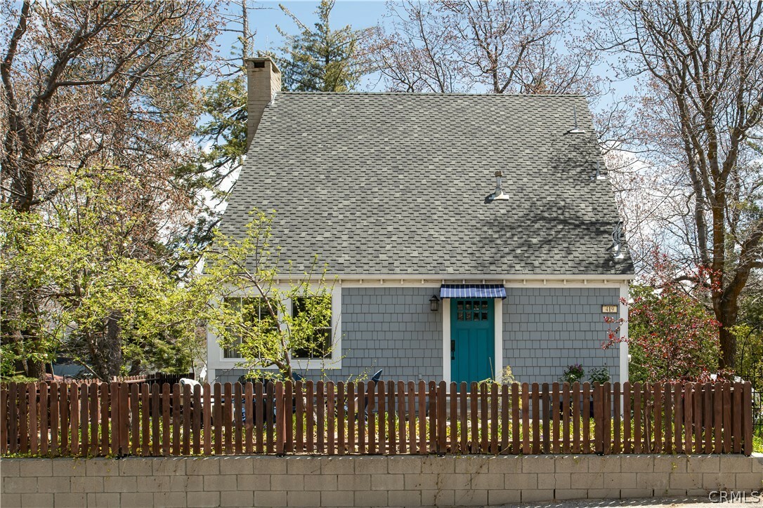 Property Photo: 419 Hemlock Drive CA 92352