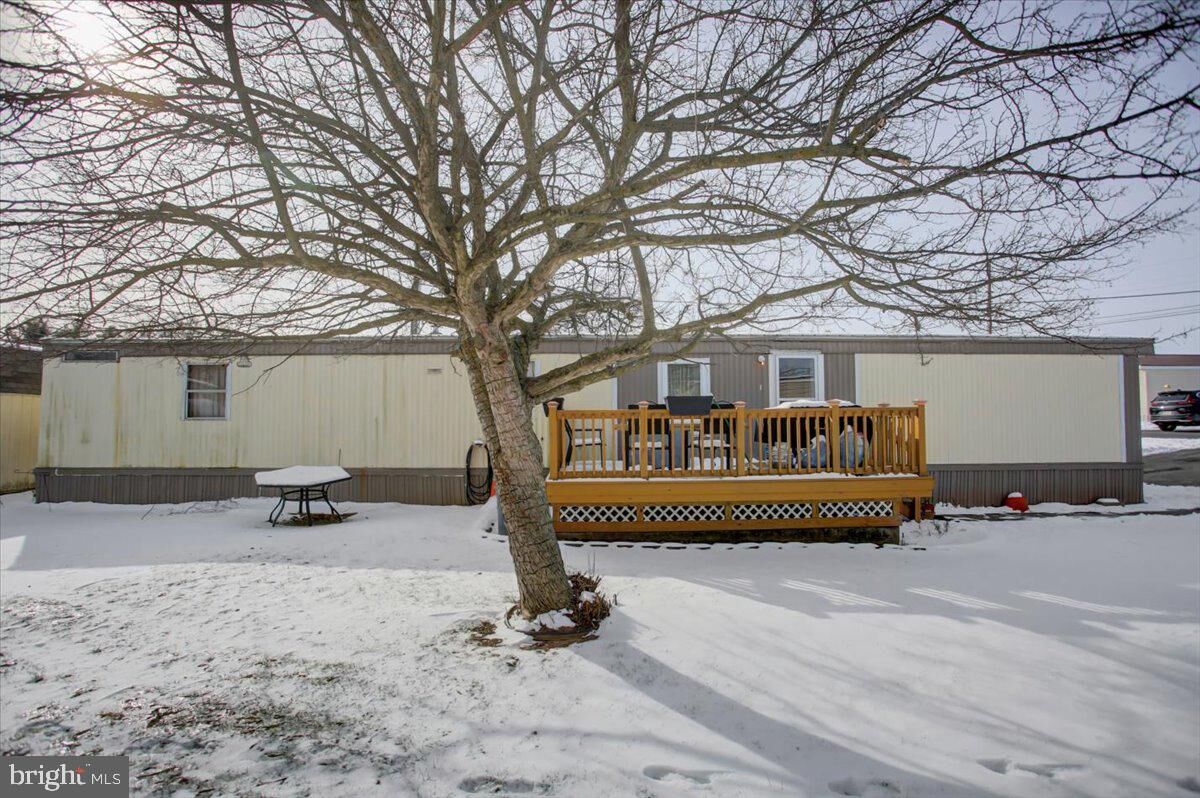 Property Photo:  15673 Young Road 22  PA 17225 