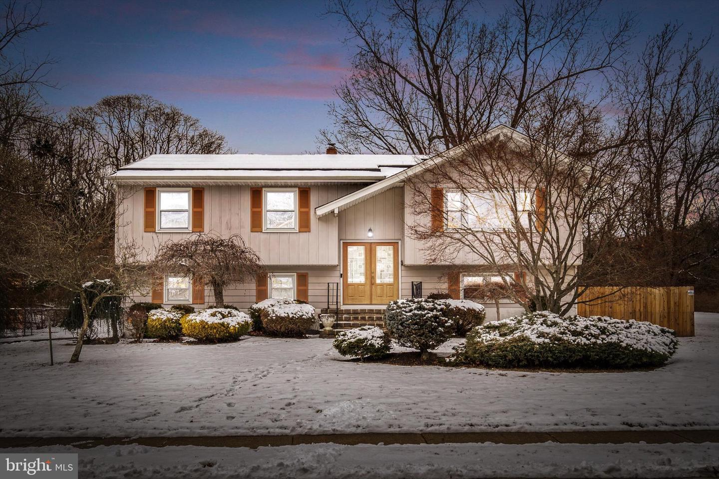 Property Photo:  90 Valley Road  NJ 08527 