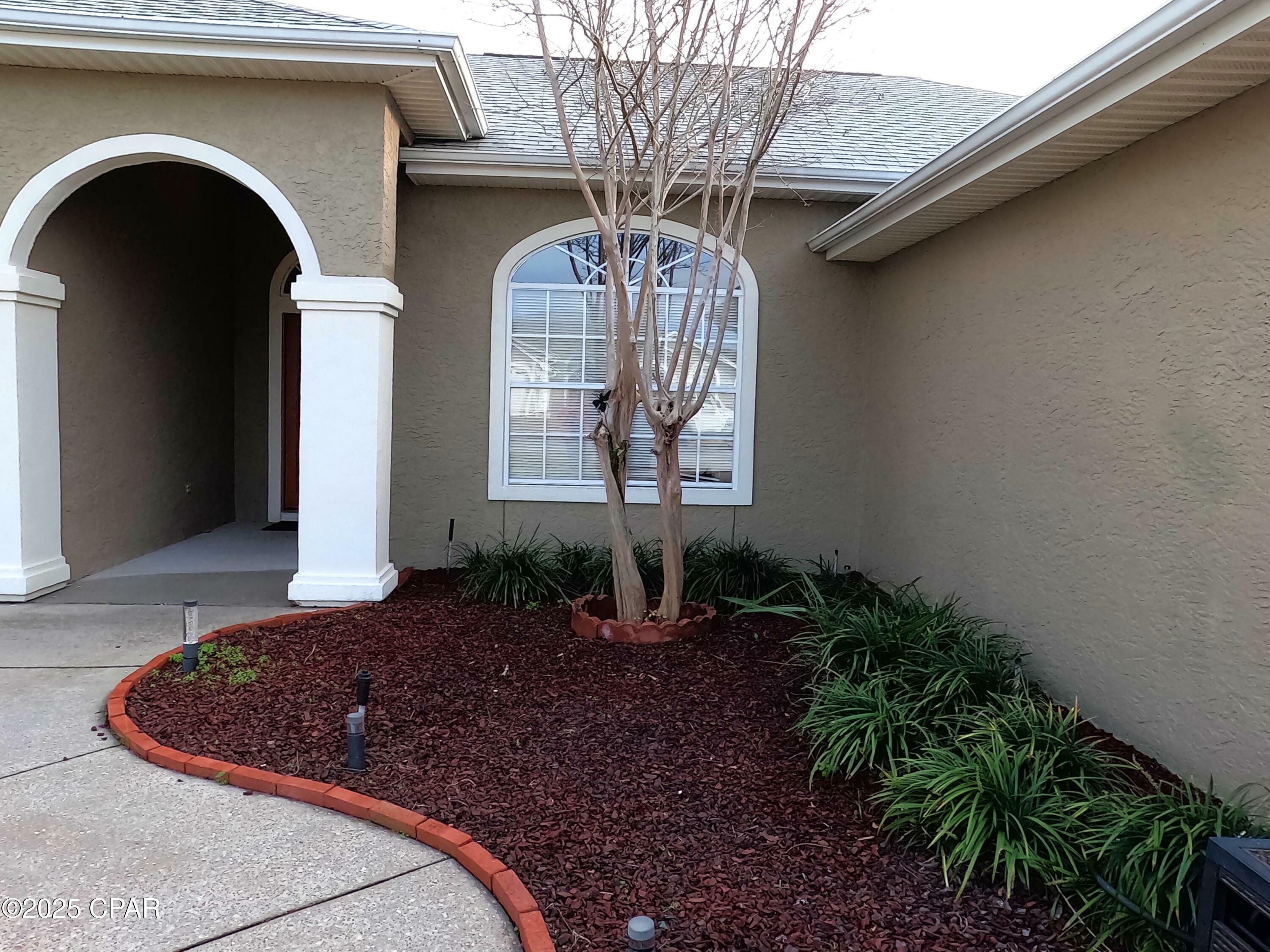 Property Photo:  106 Windward Court  FL 32413 