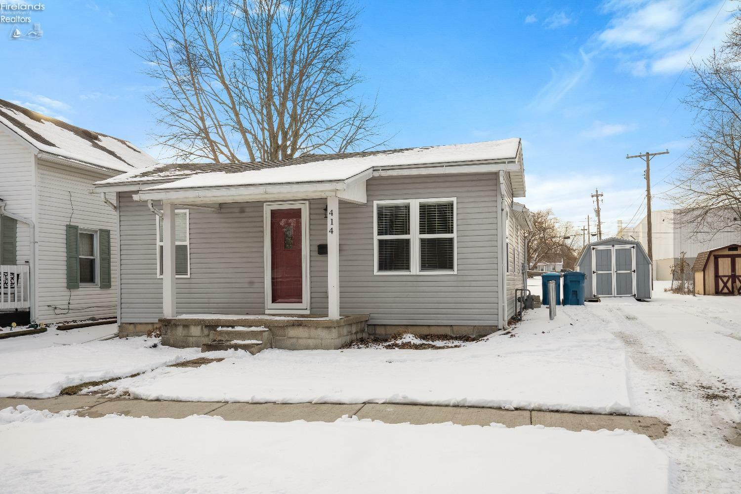 Property Photo:  414 Lincoln Drive  OH 43452 