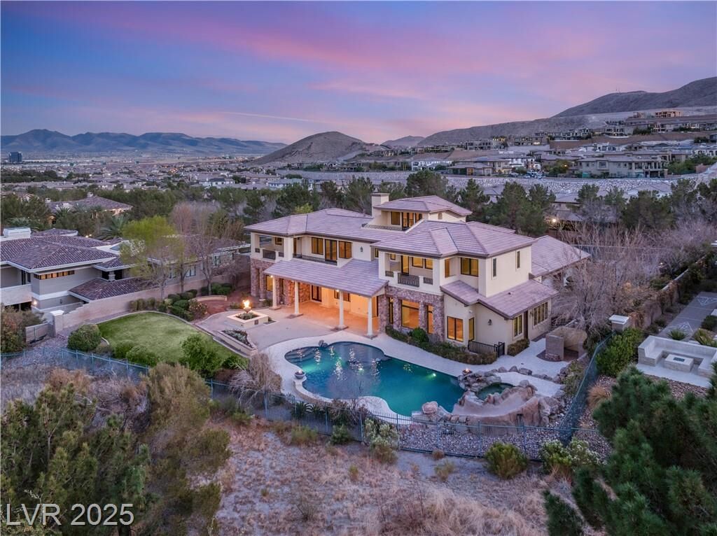 Property Photo: 62 Golf Estates Drive NV 89141