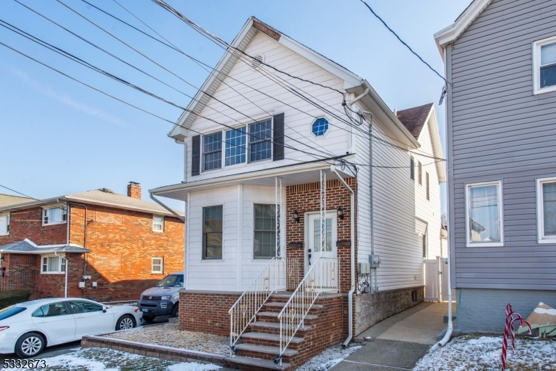 Property Photo:  29 Newby Ave  NJ 07424 