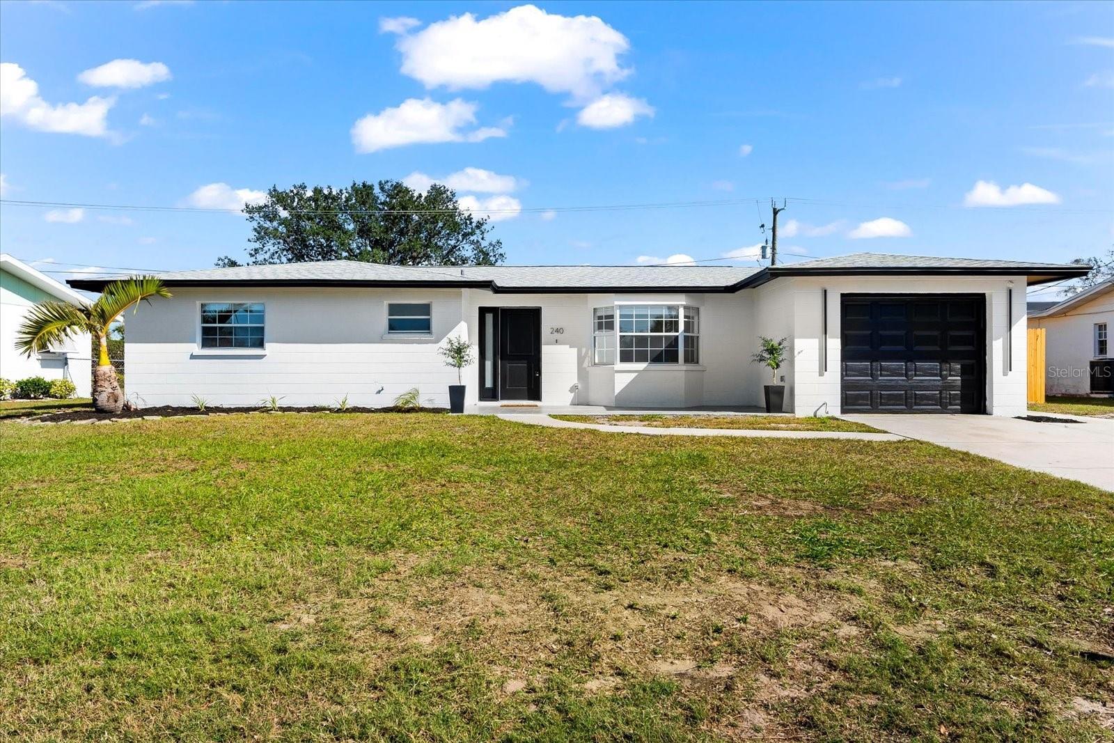 Property Photo:  240 Algiers Drive  FL 34293 