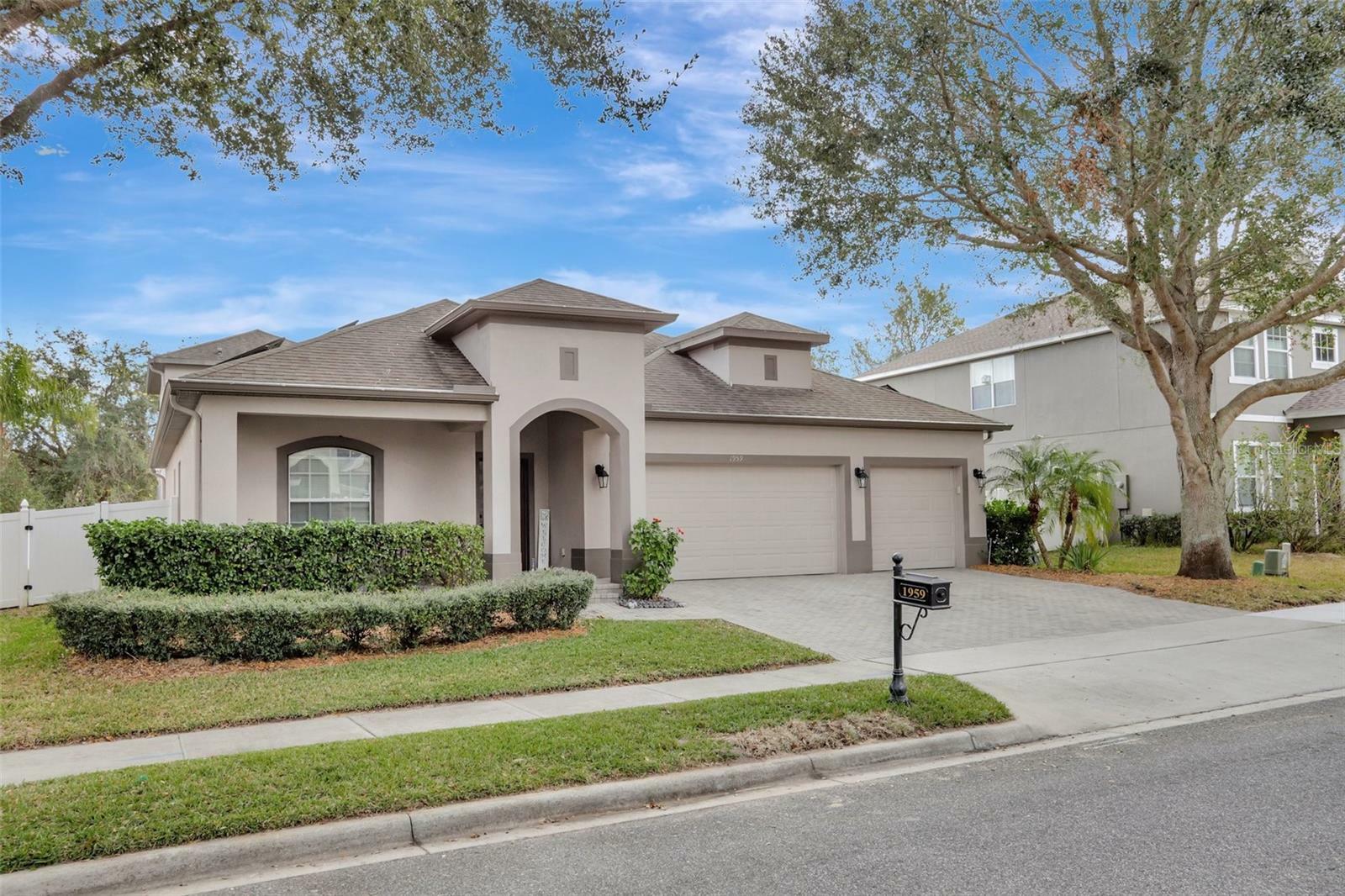 Property Photo:  1959 Bay Clover Drive  FL 34787 