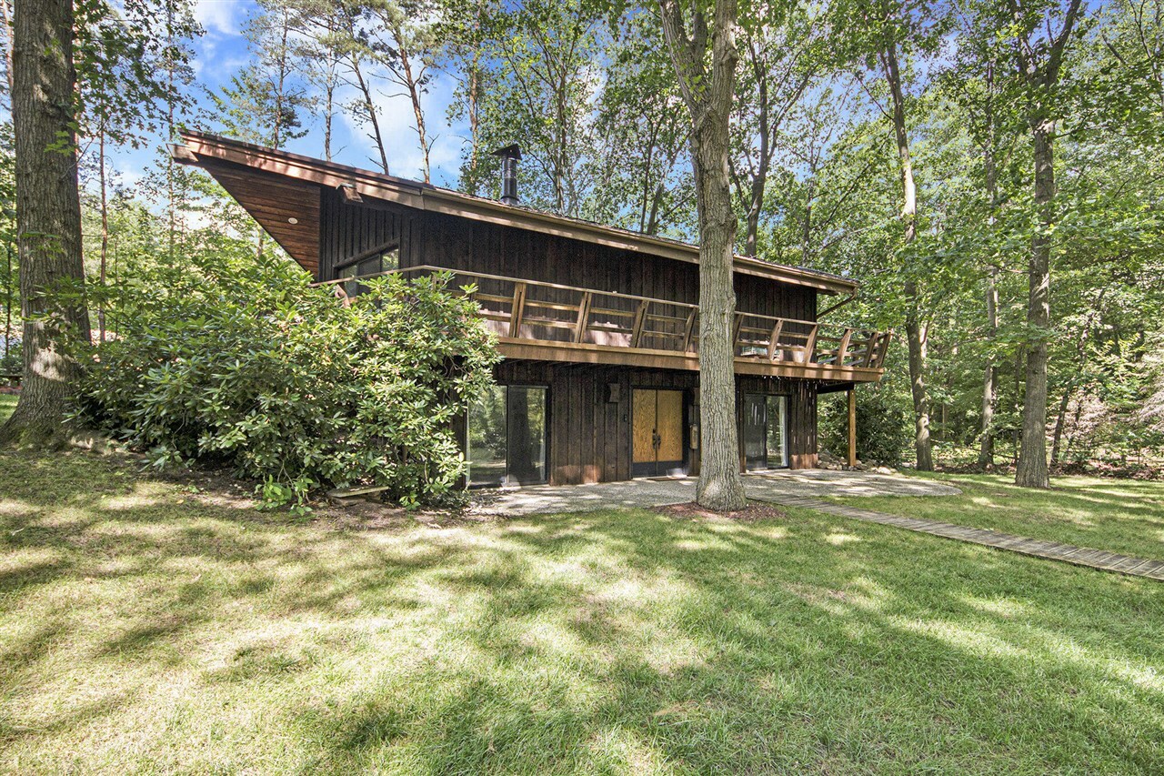 Property Photo:  6480 Island Lake Road  MI 49423-9738 