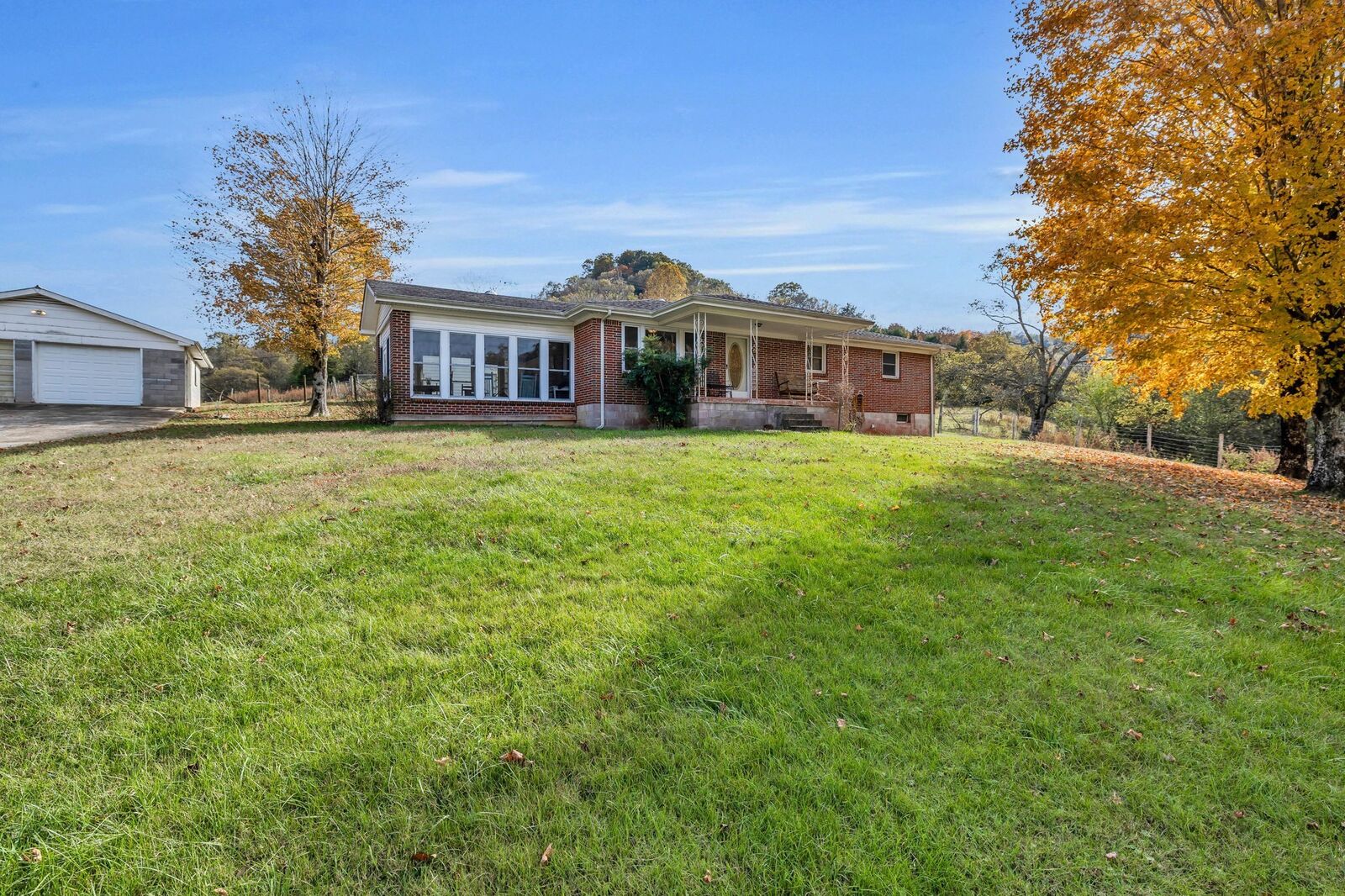 Property Photo: 13 Jonesboro Ln TN 38560