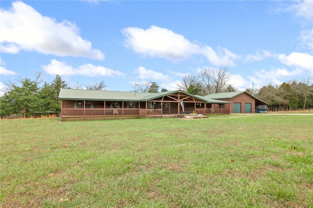 Property Photo:  631 County Road 853  AR 72638 