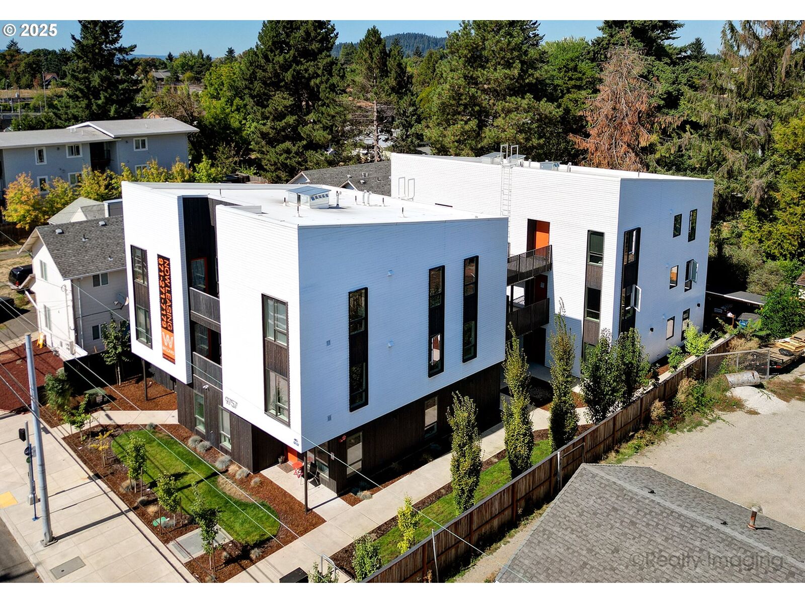 Property Photo:  9757 SE Holgate Blvd  OR 97266 