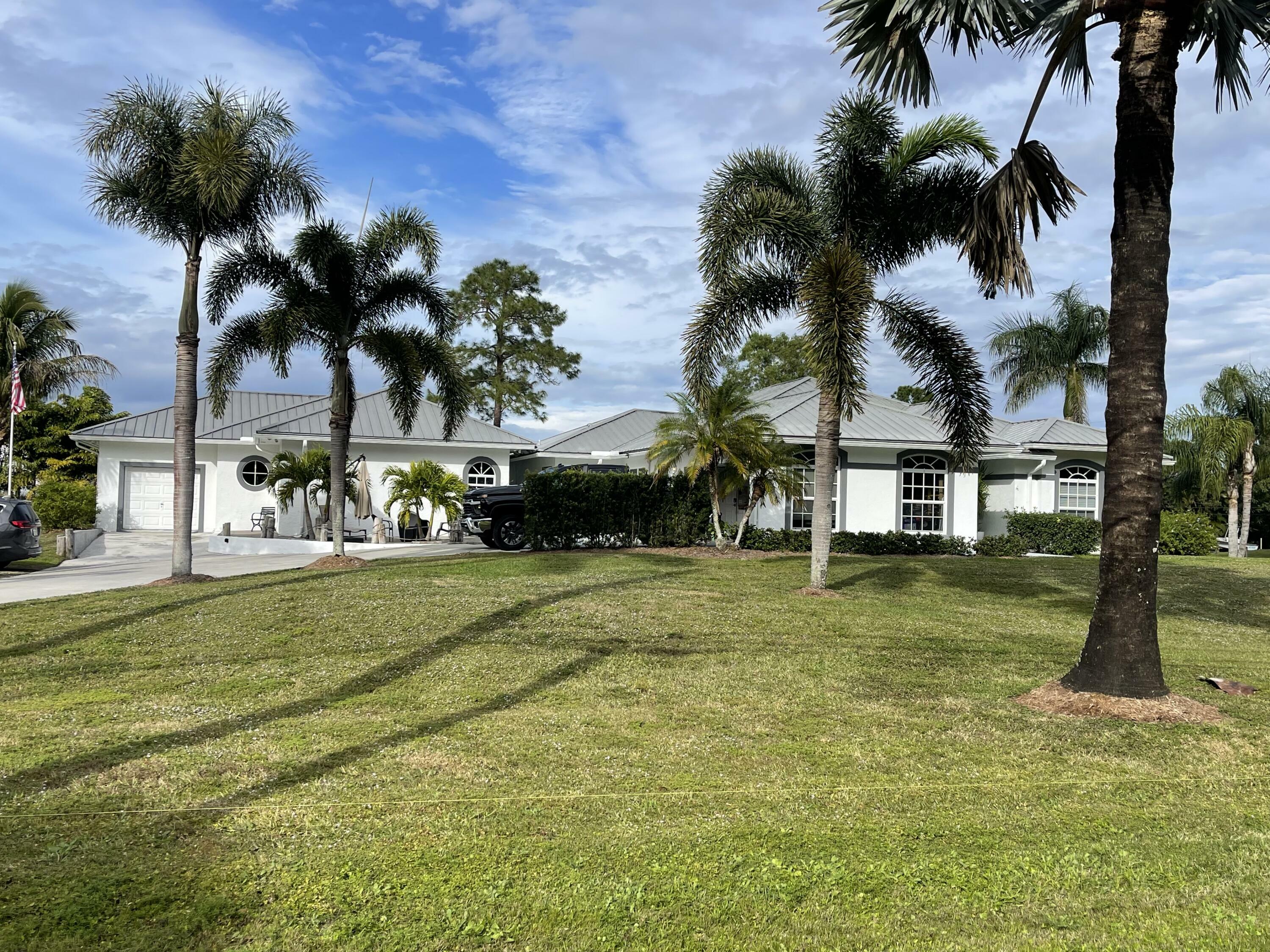 Property Photo:  9897 Sandy Run  FL 33478 