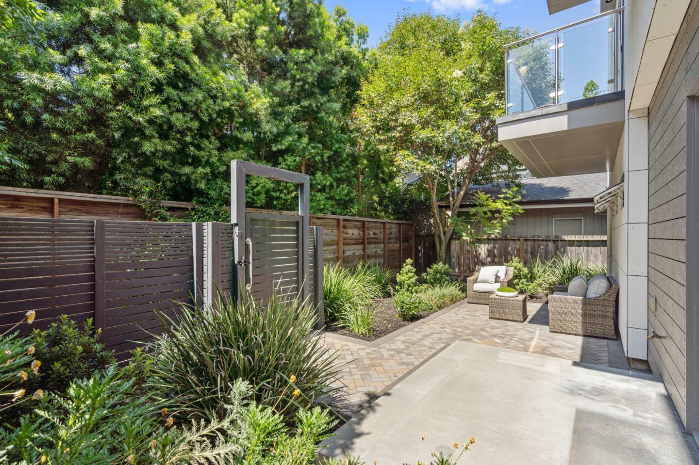 Property Photo:  618 College Avenue  CA 94025 