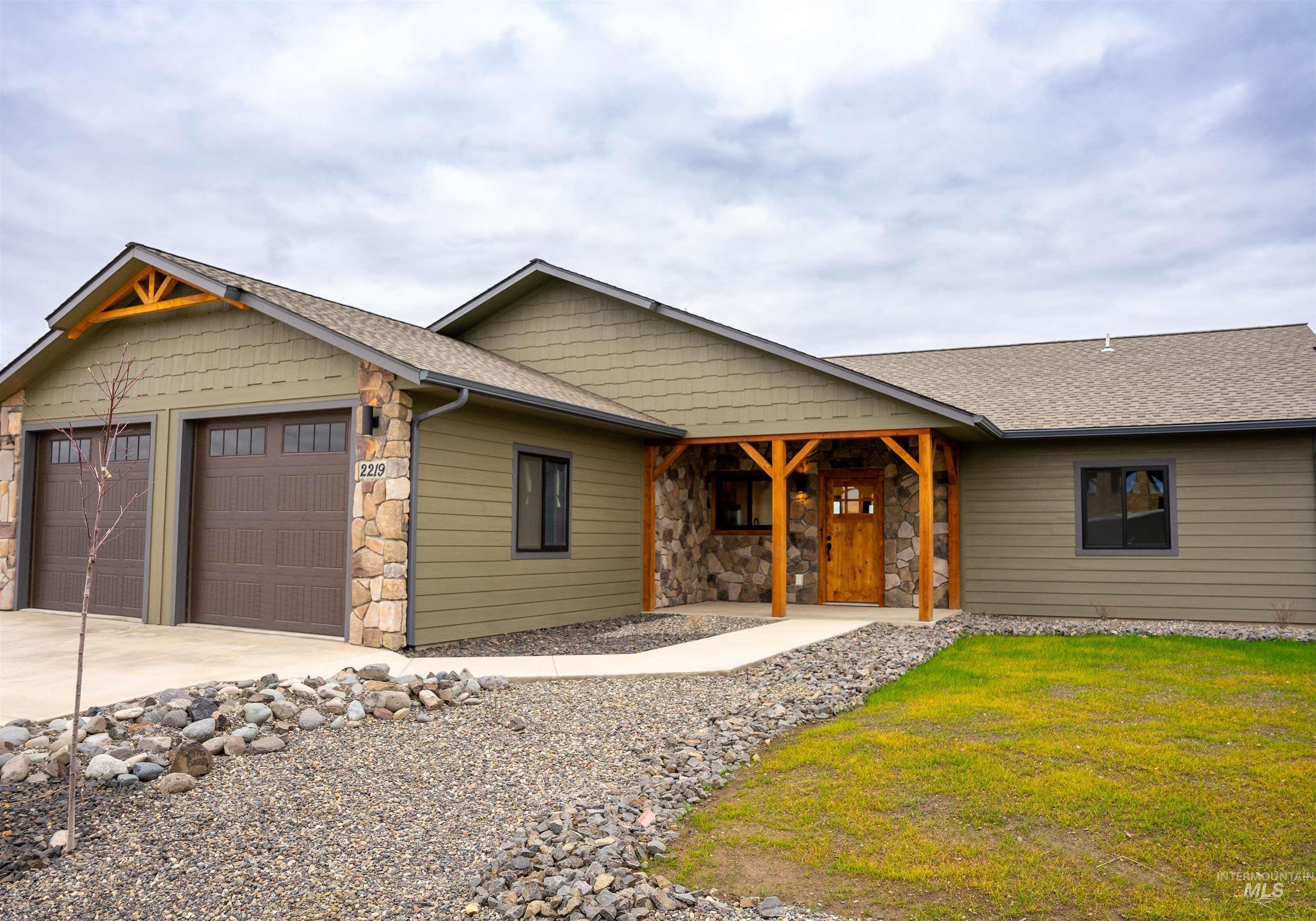 Property Photo: 2219 Powers Drive ID 83501