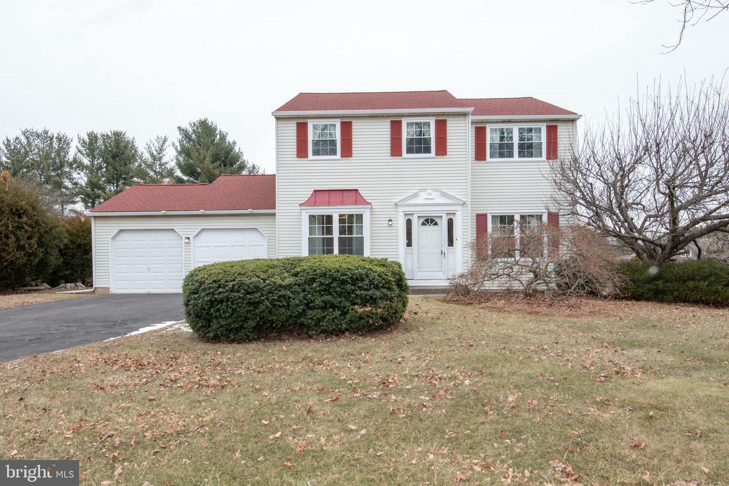 Property Photo:  70 Savage Drive  PA 19053 