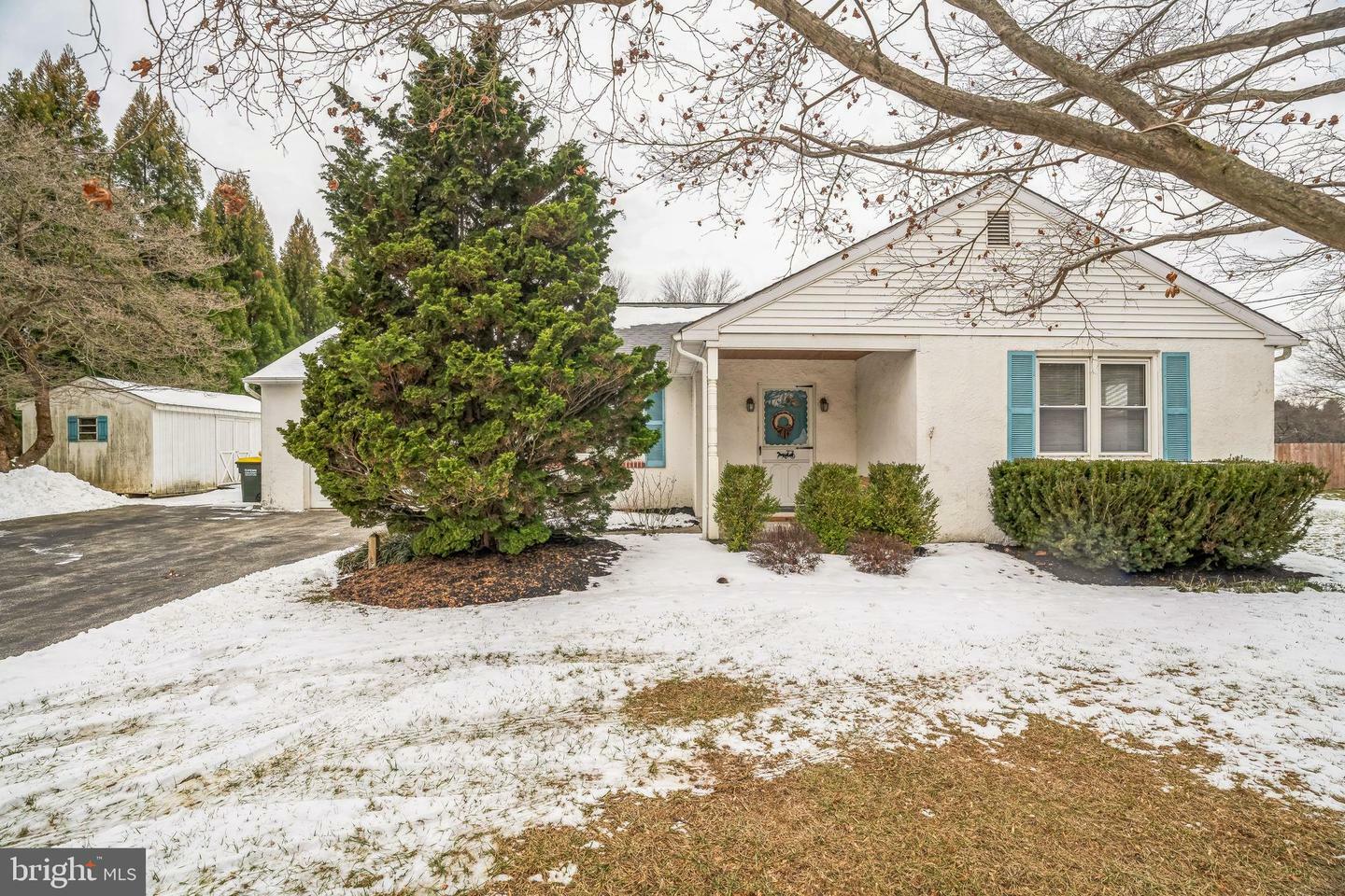 Property Photo:  446 Rosehill Road  PA 19390 