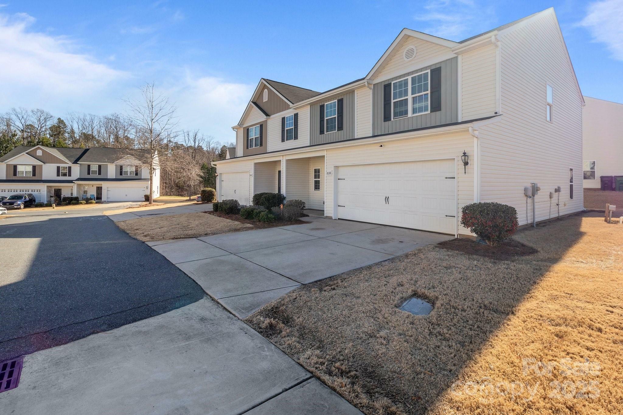 Property Photo:  8138 Paw Club Drive  NC 28214 