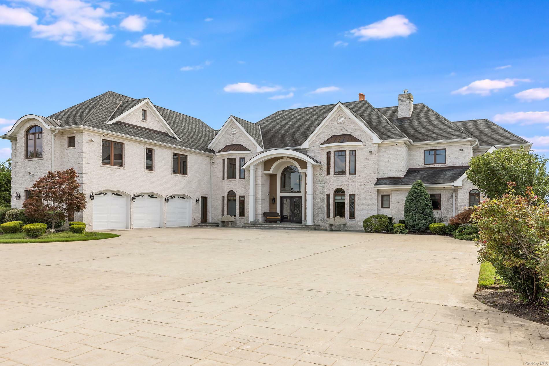 130 Wagstaff Lane  West Islip NY 11795 photo