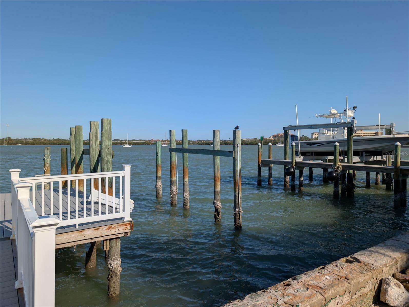 Property Photo:  906 Bay Point Drive  FL 33708 