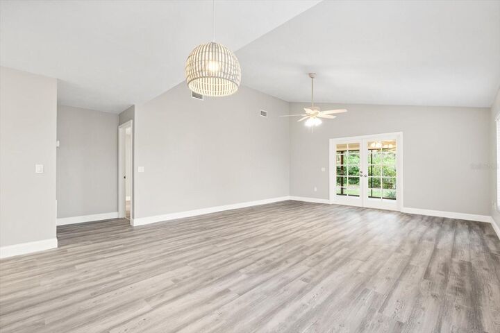 Property Photo: 6401 Pelican Drive 80A FL 34210