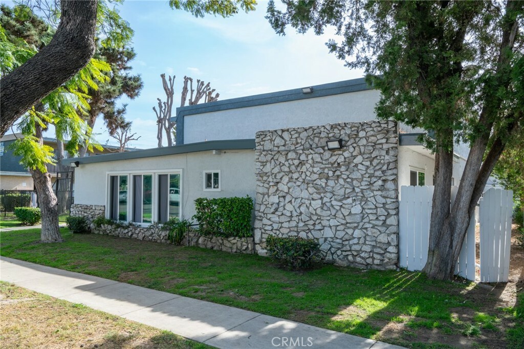Property Photo: 128 E Wakefield Avenue CA 92802