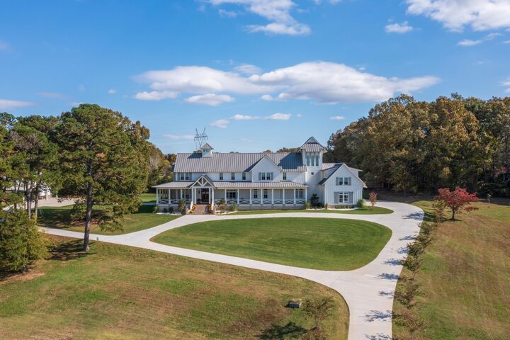 Property Photo:  7468 Noah Reid Road  TN 37421 