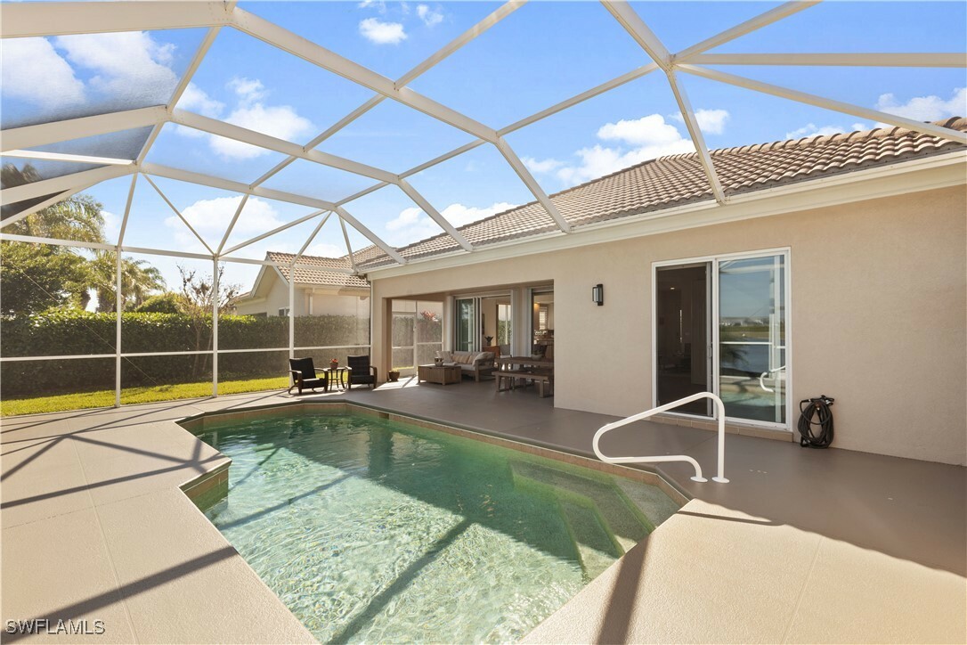 Property Photo: 5480 Katia Court FL 34142