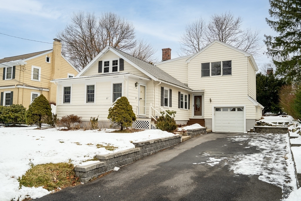 Property Photo:  87 Gleason Rd  MA 02420 