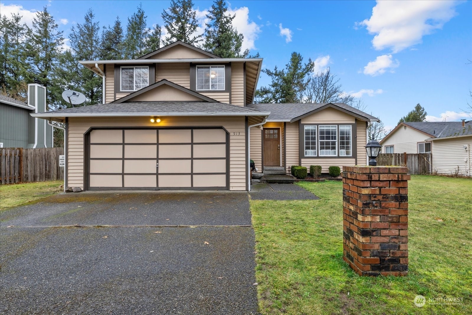 Property Photo:  513  Bathke Avenue  WA 98022 