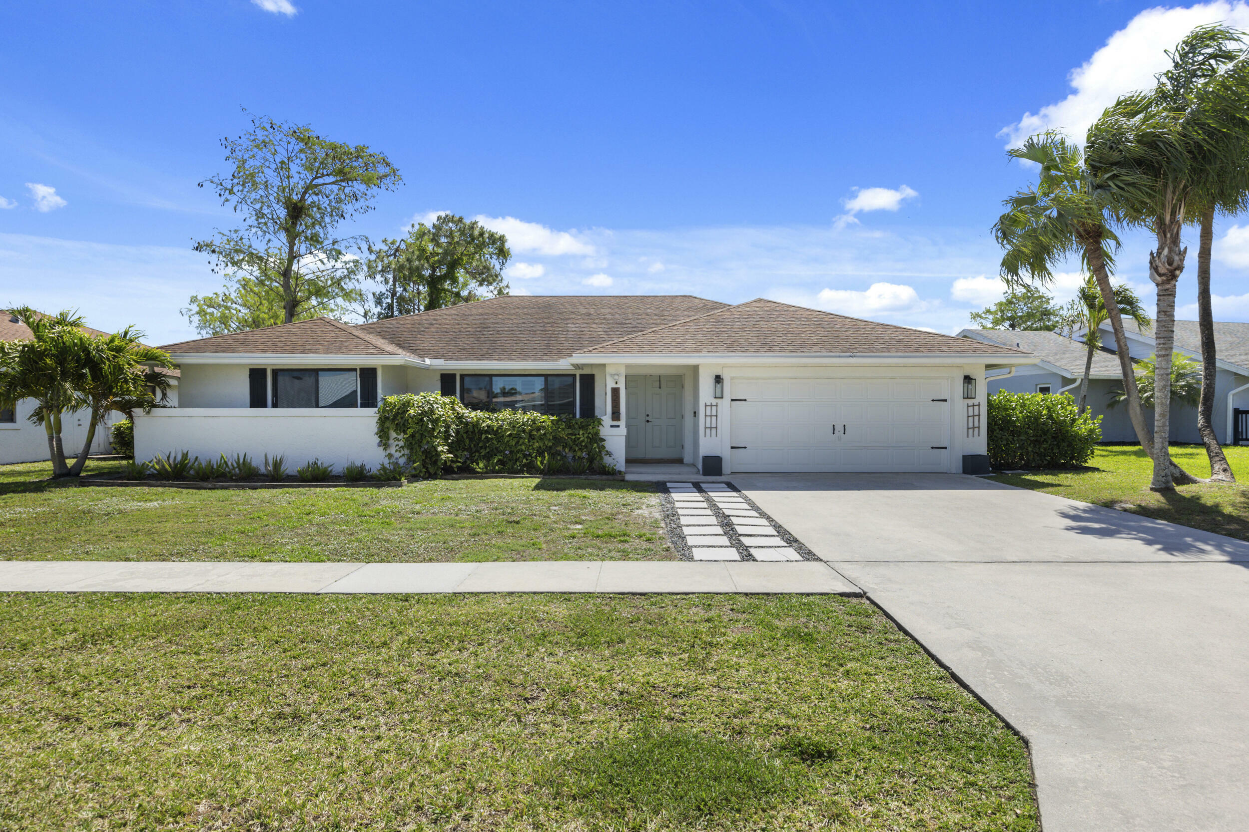 822 Azure Avenue  Wellington FL 33414 photo
