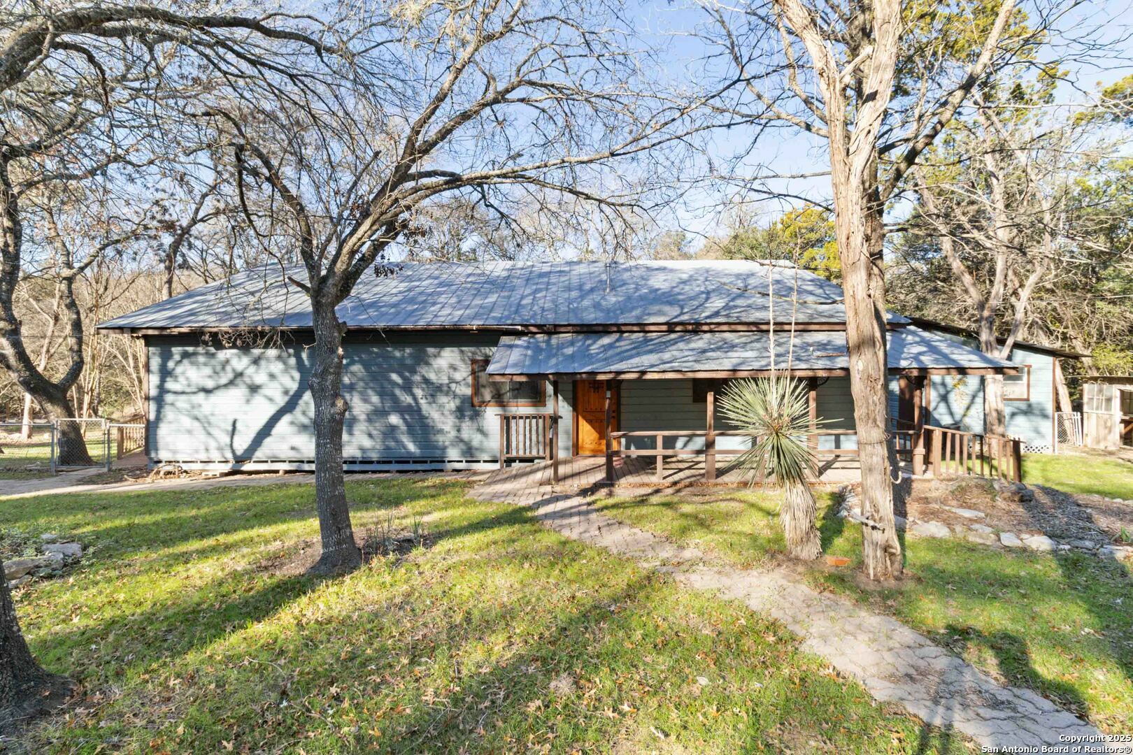 Property Photo:  19517 Scenic Loop  TX 78023 