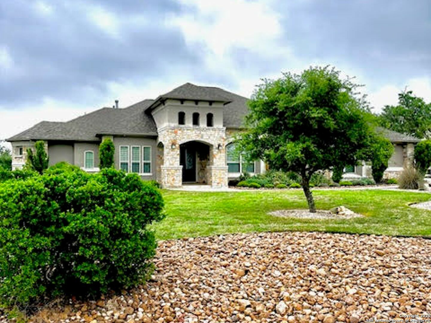 Property Photo: 1060 Star Rdg TX 78070
