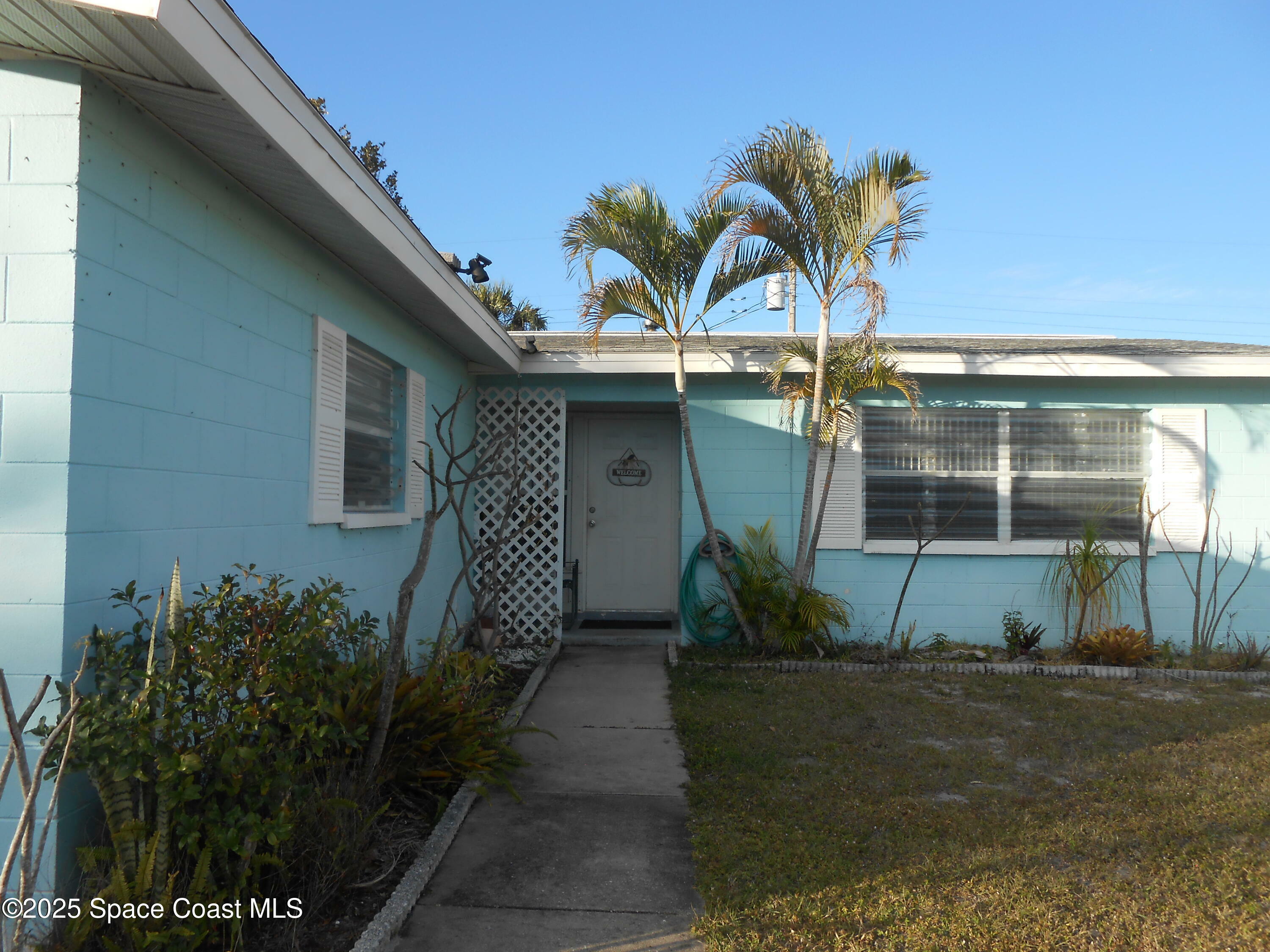 Property Photo:  1430 James Avenue  FL 32952 