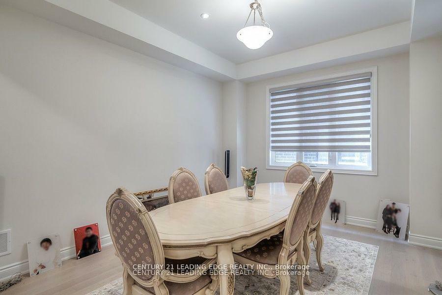 Property Photo: 77 Terravista Crescent ON L4H 5K3