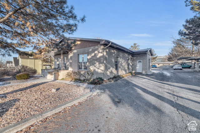 Property Photo:  921 E 500 S B  UT 84102 