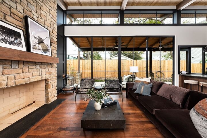 Property Photo: 1808 Riverview Street B TX 78702