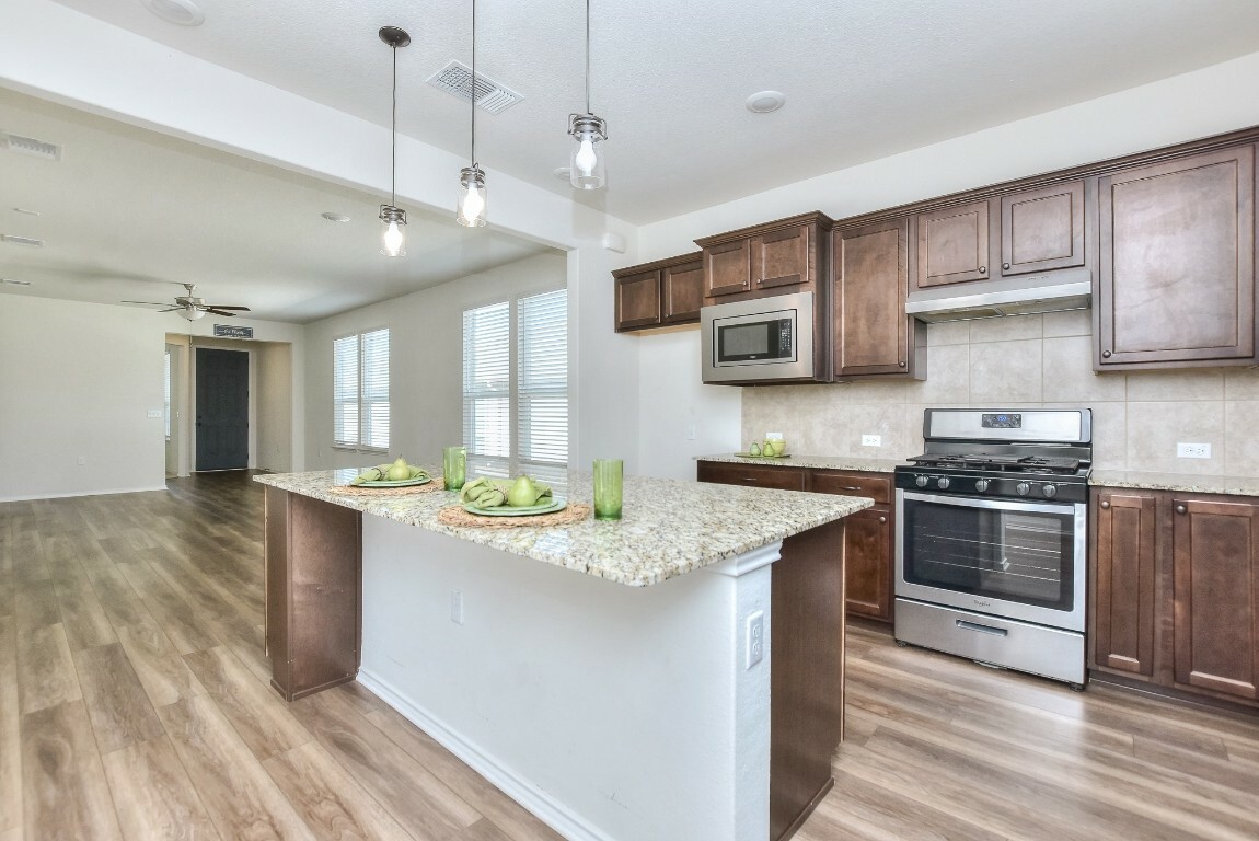 Property Photo: 716 Kitty Hawk Road TX 78633