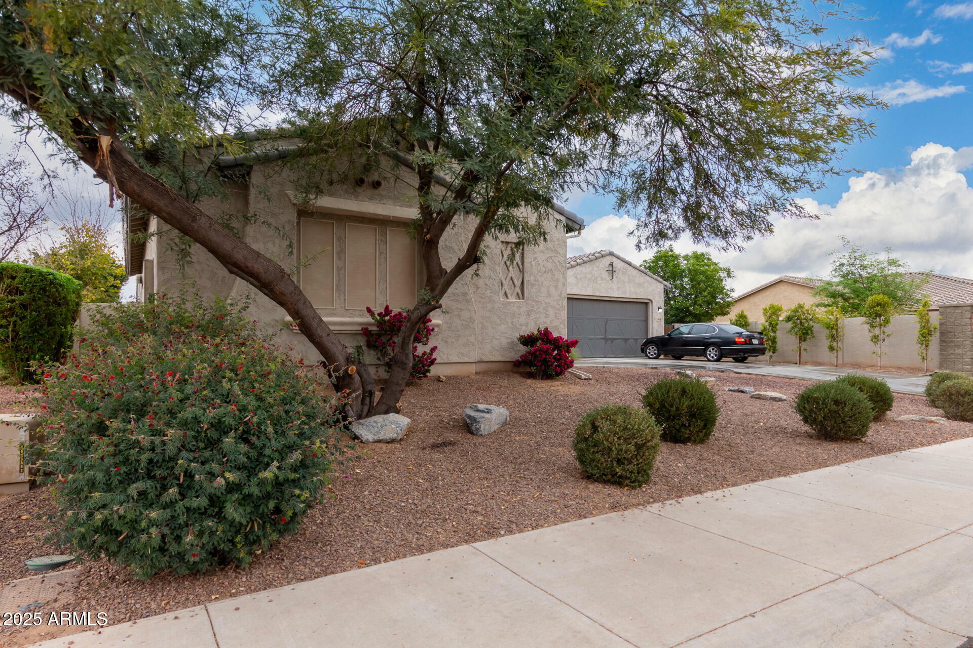 Property Photo:  14918 W Escondido Drive  AZ 85340 