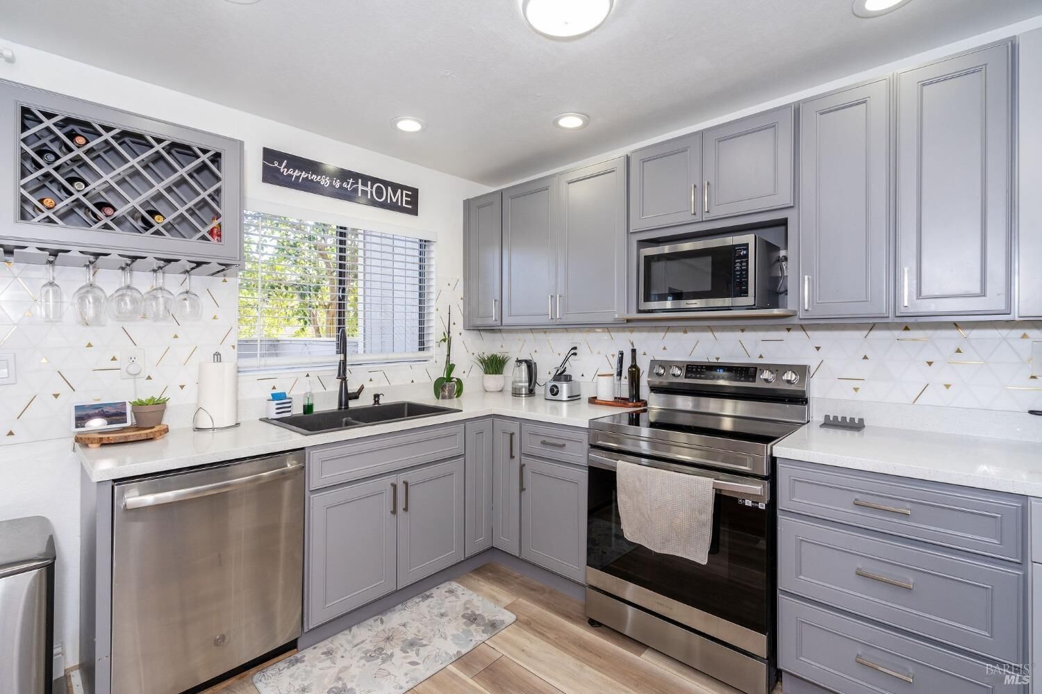 Property Photo: 2791 McBride Lane 188 CA 95403