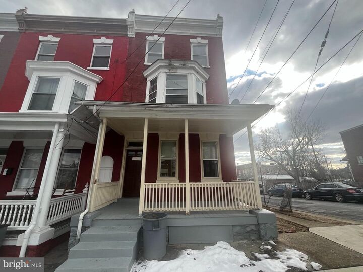 25 Dauphin Street  Lancaster PA 17602 photo