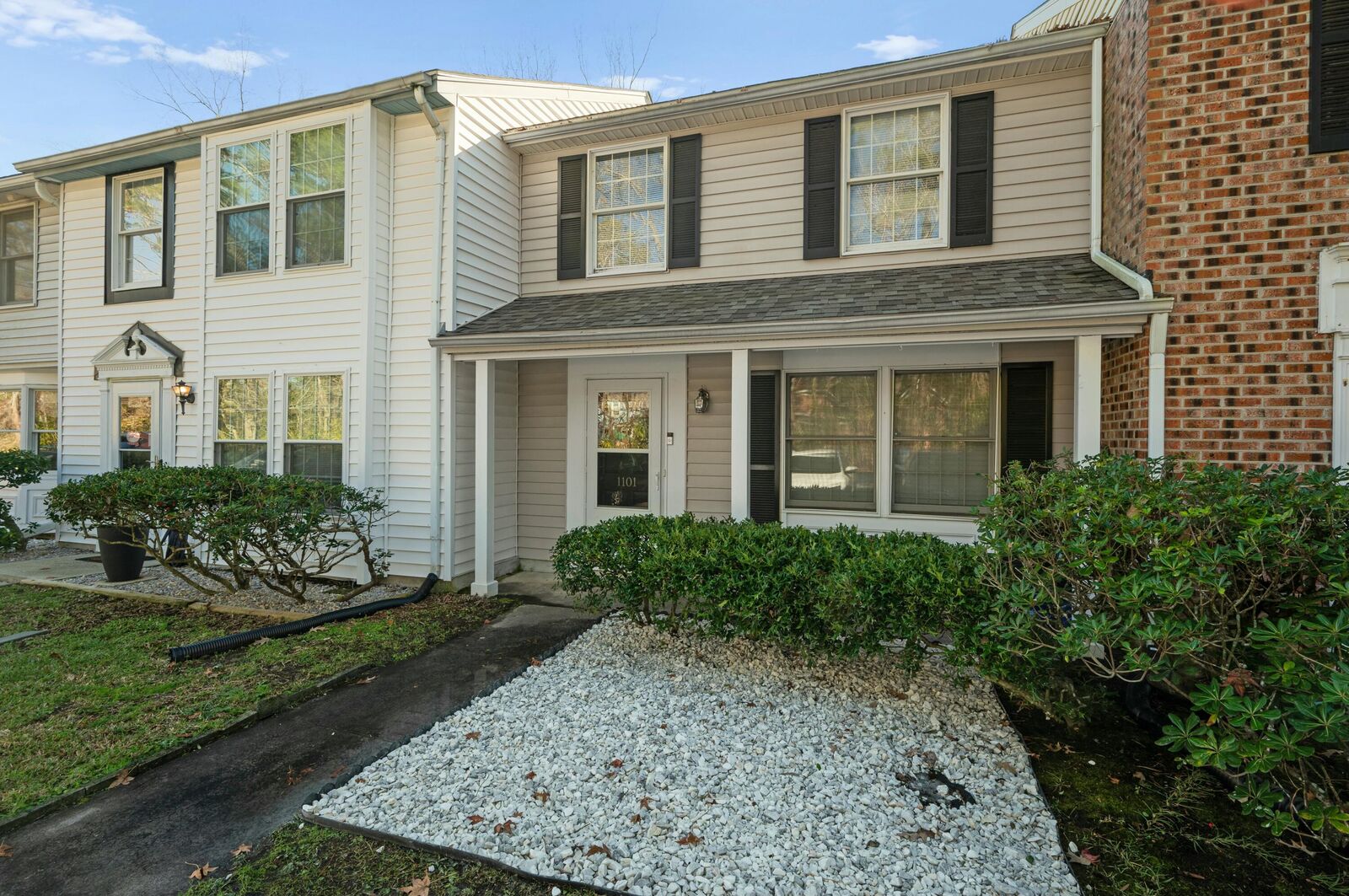 Property Photo:  1101 Reserve Way  SC 29485 