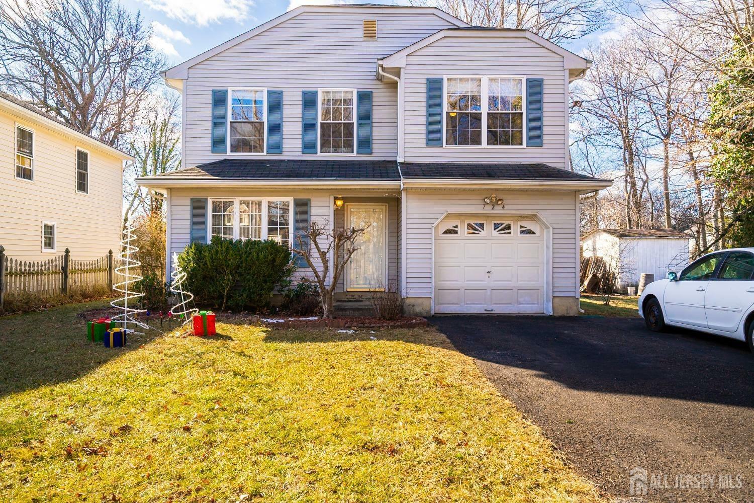 Property Photo:  724 Magnolia Road  NJ 08902 