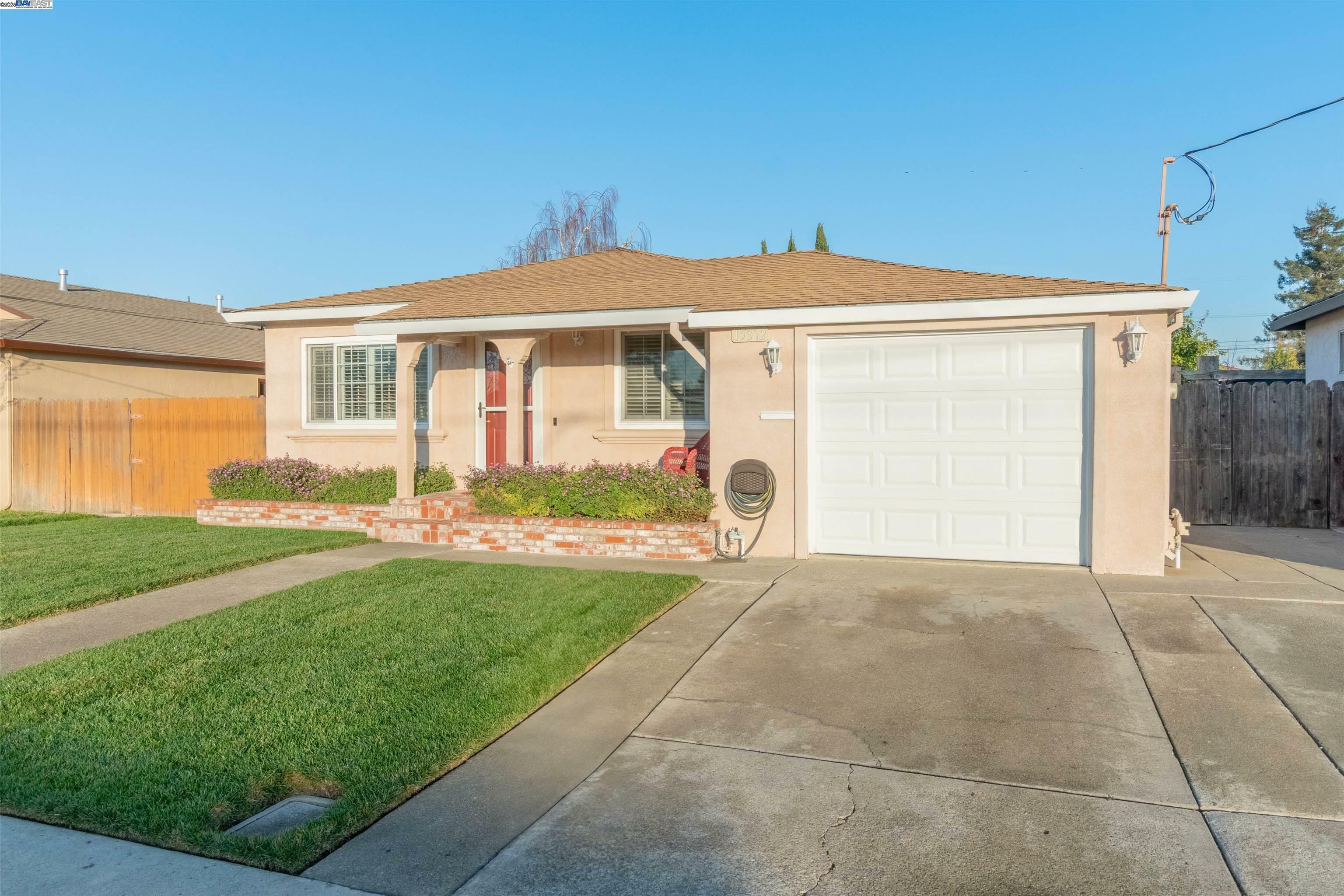 Property Photo:  15372 Beatty St  CA 94579 