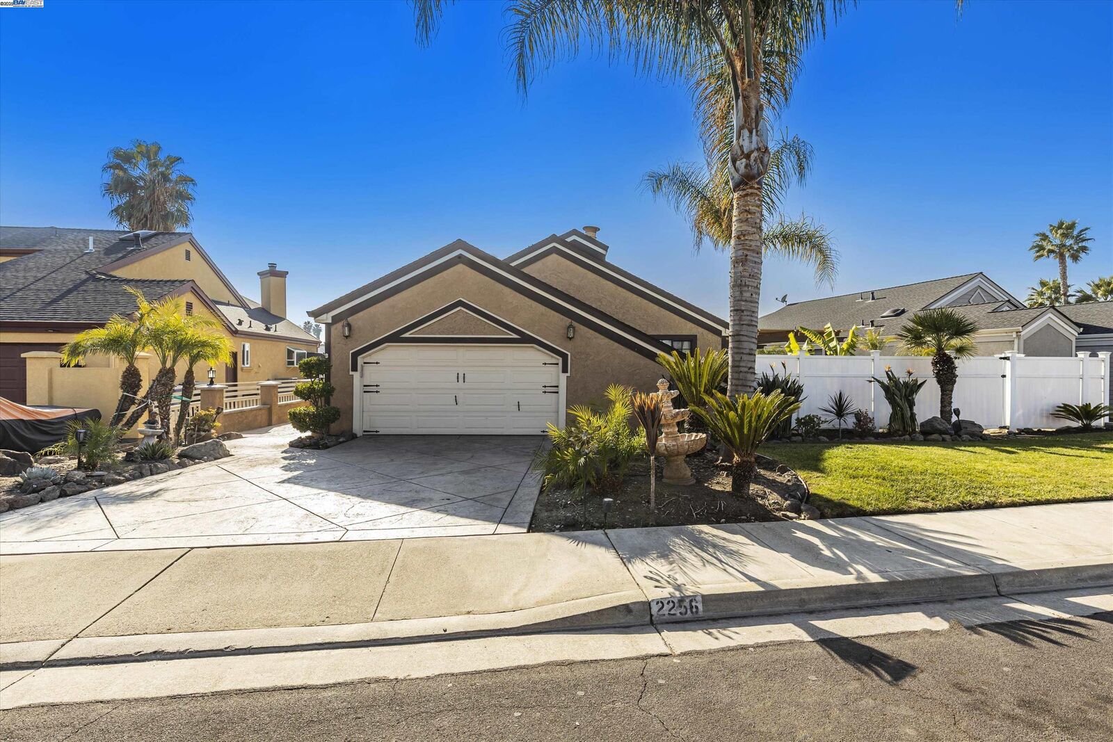 Property Photo:  2256 Cove Ct  CA 94505 